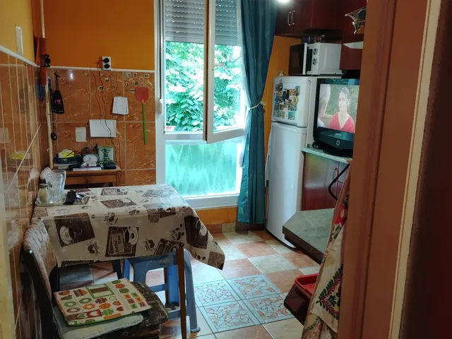 Eladó lakás Kaposvár, Búzavirág 50 nm
