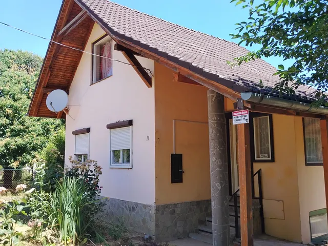 Eladó üdülő és hétvégi ház Kaposvár, Zselic-kertváros, Galagonya 54 nm