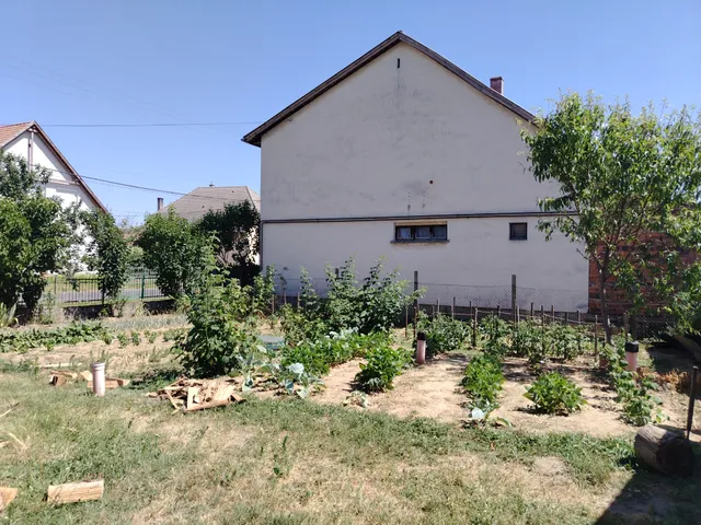 Eladó ház Kaposújlak, Kossuth Lajos 100 nm