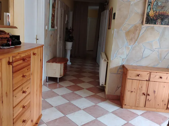 Eladó ház Kaposvár, Északnyugati városrész 150 nm