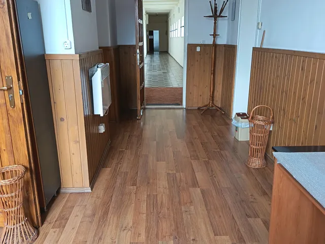 Eladó kereskedelmi és ipari ingatlan Kaposvár 130 nm