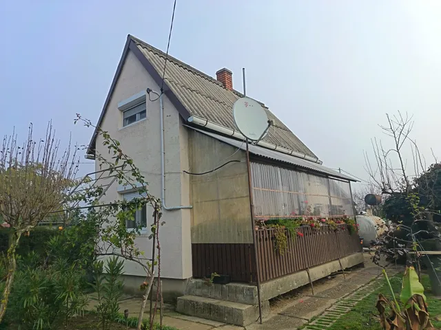 Eladó üdülő és hétvégi ház Juta 36 nm