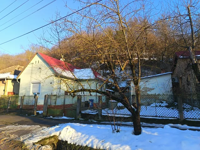 Eladó ház Kaposvár, Nyugativánfa u. 30 48 nm