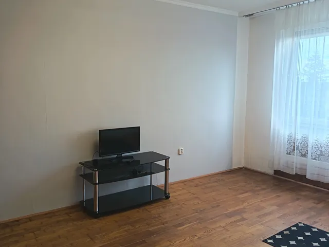Eladó lakás Kaposvár, Béke-Füredi lakótelep 42 nm
