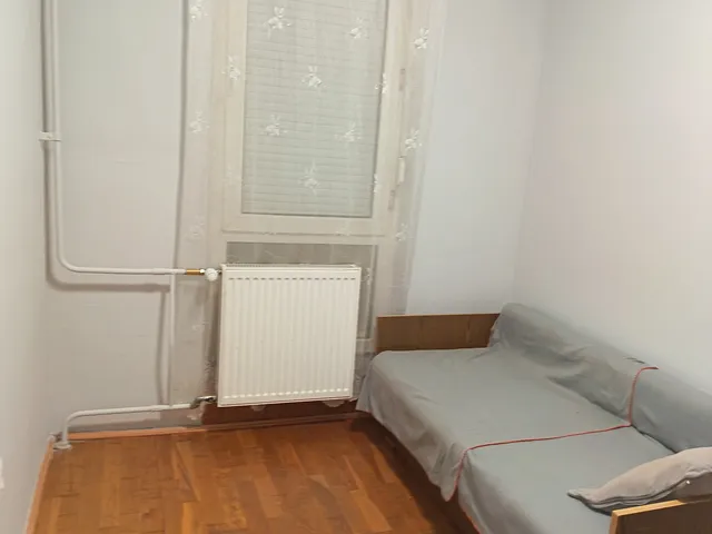 Eladó lakás Kaposvár, Béke-Füredi lakótelep 42 nm