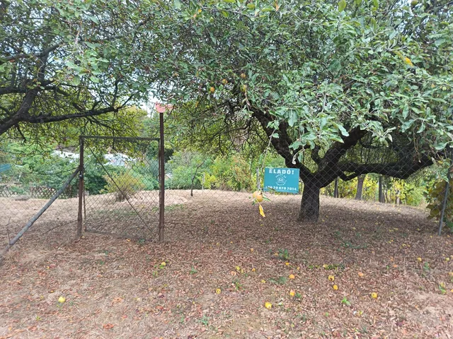 Eladó telek Kaposvár, Zselic-kertváros 877 nm