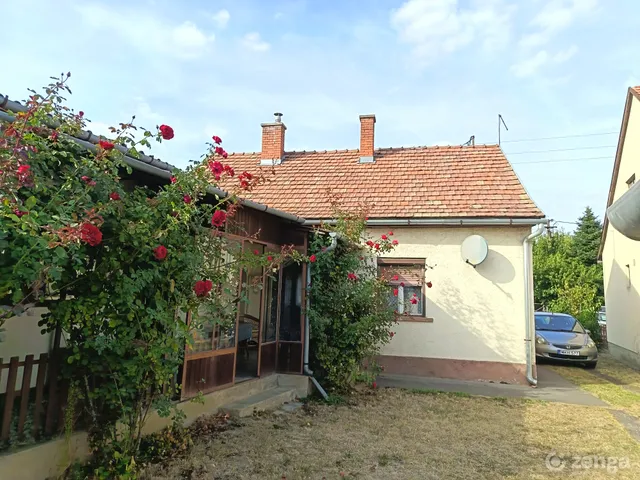 Eladó ház Kaposvár, Cser 117 nm