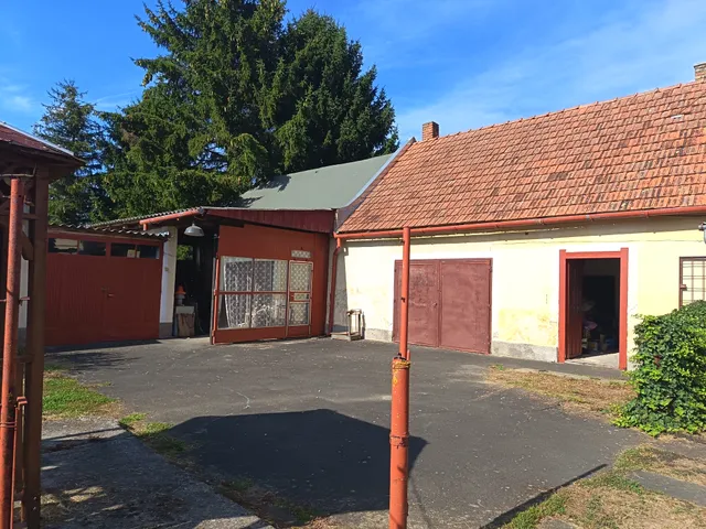 Eladó ház Kaposmérő 120 nm