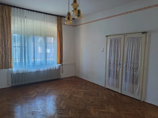 Eladó ház Kaposmérő 120 nm