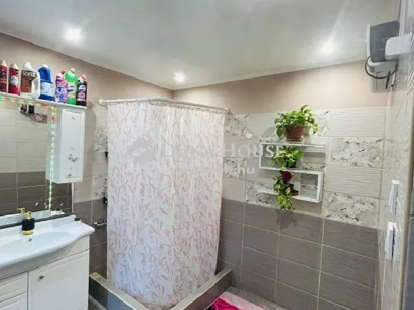 Eladó ház Budapest XX. kerület 72 nm