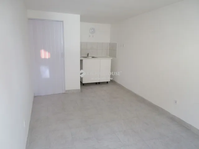 Eladó ház Budapest XVIII. kerület 195 nm