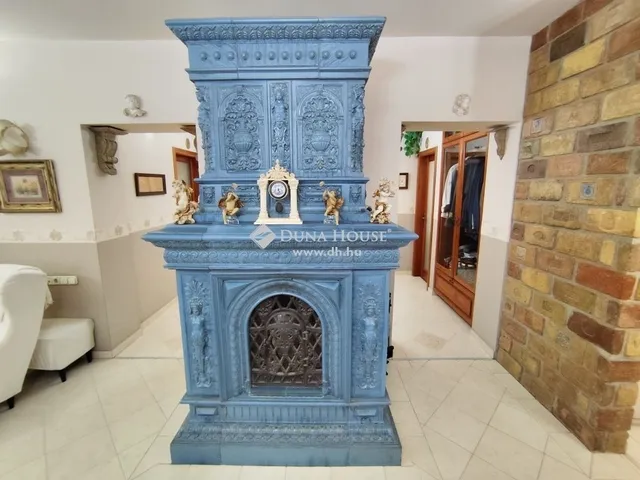 Eladó ház Budapest XXI. kerület 262 nm