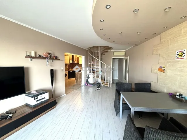 Eladó lakás Budapest VIII. kerület 92 nm