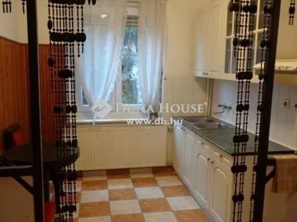 Eladó ház Budapest XVIII. kerület 153 nm