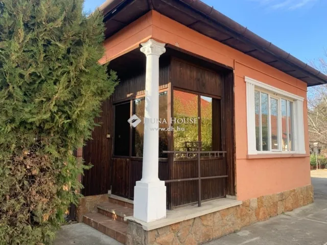 Eladó ház Vecsés 226 nm