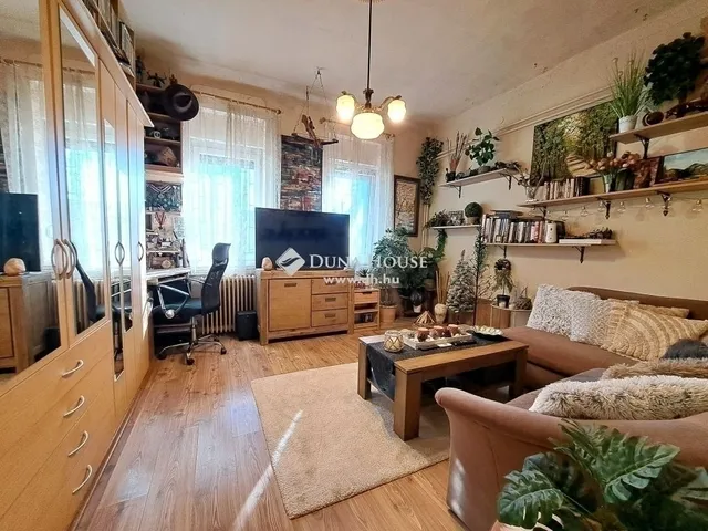 Eladó lakás Budapest XIX. kerület 93 nm