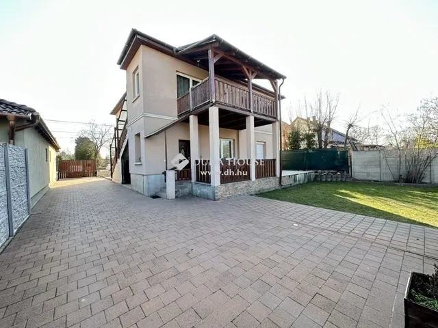 Eladó ház Budapest XXI. kerület 240 nm