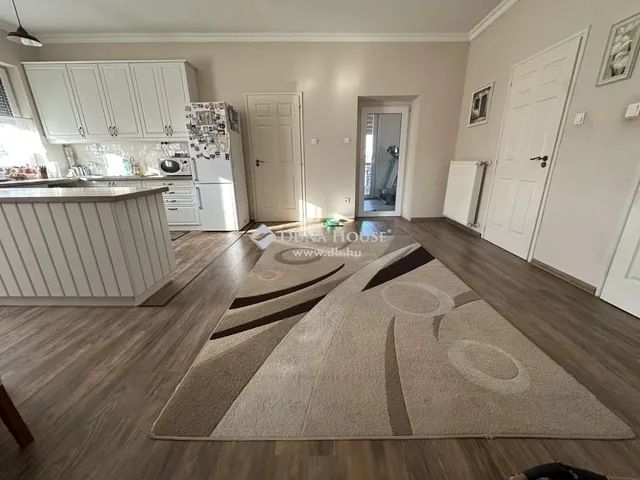 Eladó ház Budapest XXI. kerület 240 nm