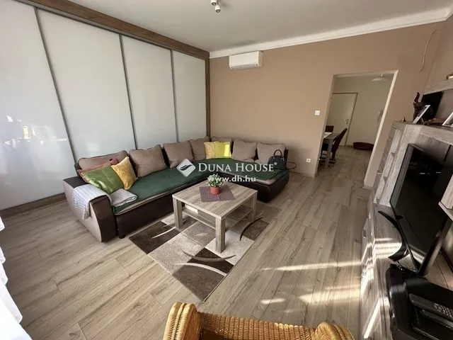 Eladó ház Budapest XXI. kerület 240 nm