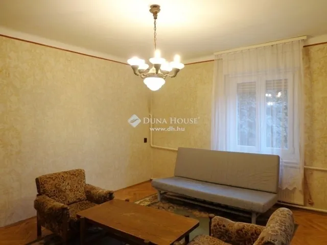 Eladó ház Budapest XVIII. kerület 153 nm