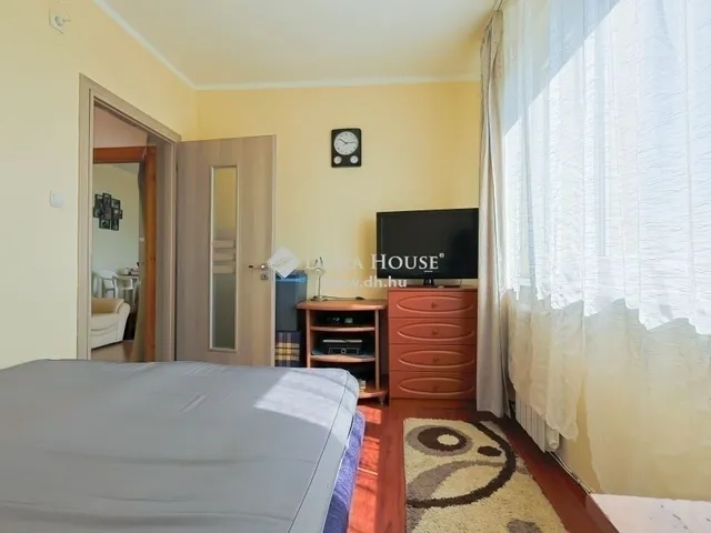 Eladó lakás Budapest XVIII. kerület 71 nm