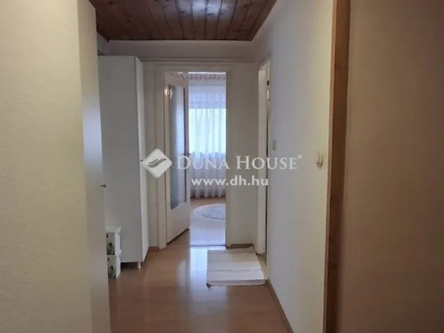 Eladó ház Taksony 156 nm