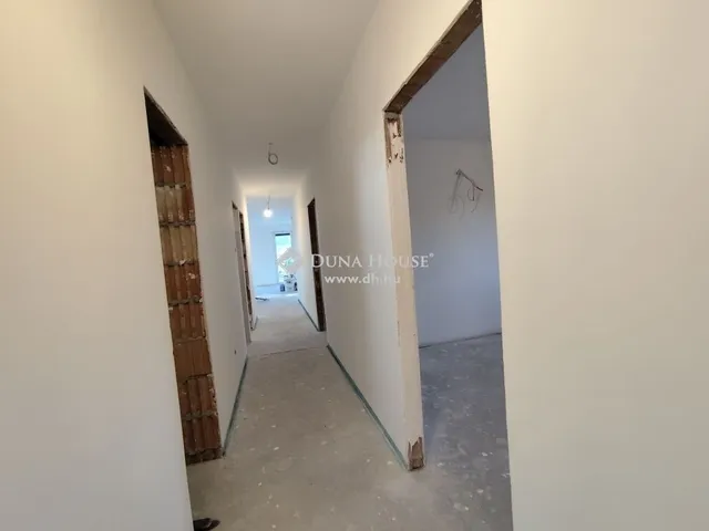 Eladó ház Alsónémedi 161 nm