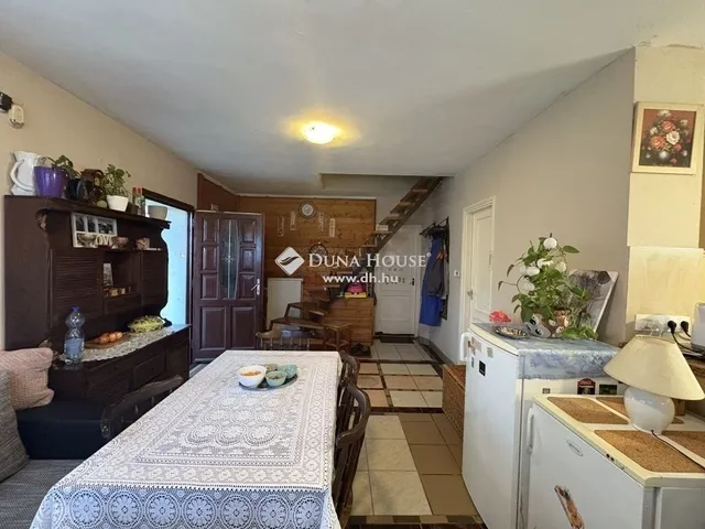 Eladó ház Tápiószecső 102 nm