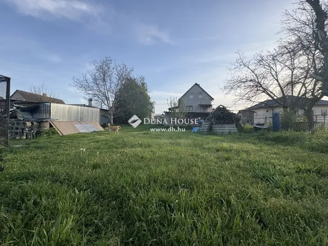 Eladó ház Tápiószecső 102 nm