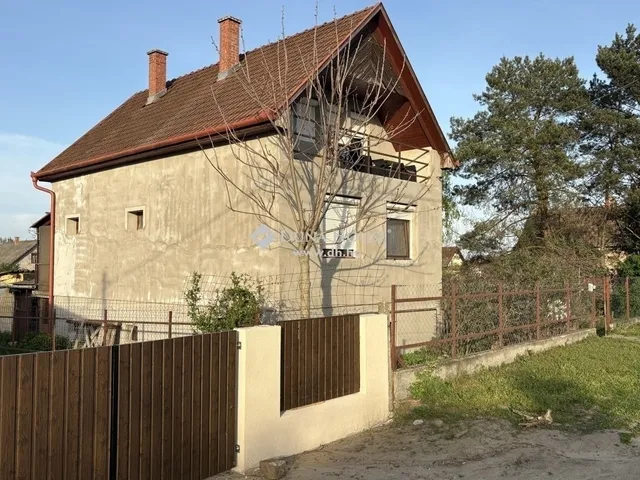 Eladó ház Tápiószecső 102 nm