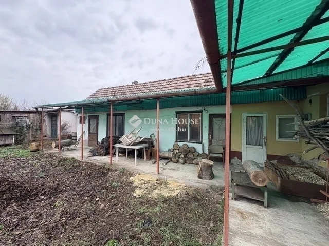 Eladó ház Vecsés 80 nm