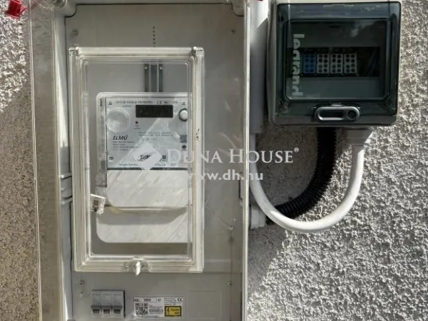 Eladó ház Gyál 180 nm