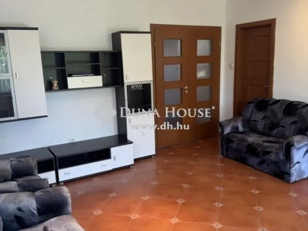 Eladó ház Budapest XVIII. kerület 536 nm