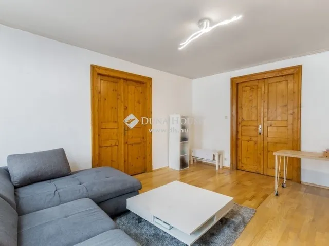 Eladó lakás Budapest VIII. kerület 100 nm