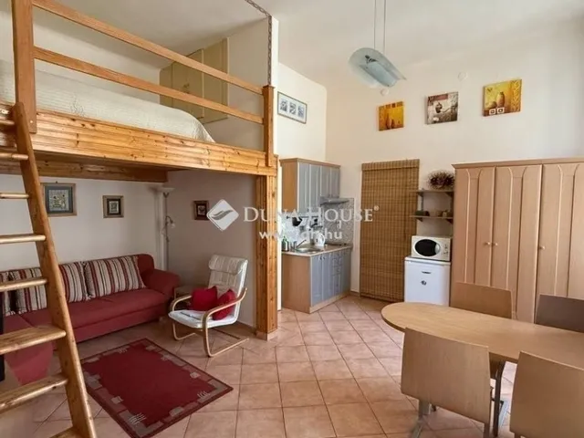 Eladó lakás Budapest VIII. kerület 65 nm