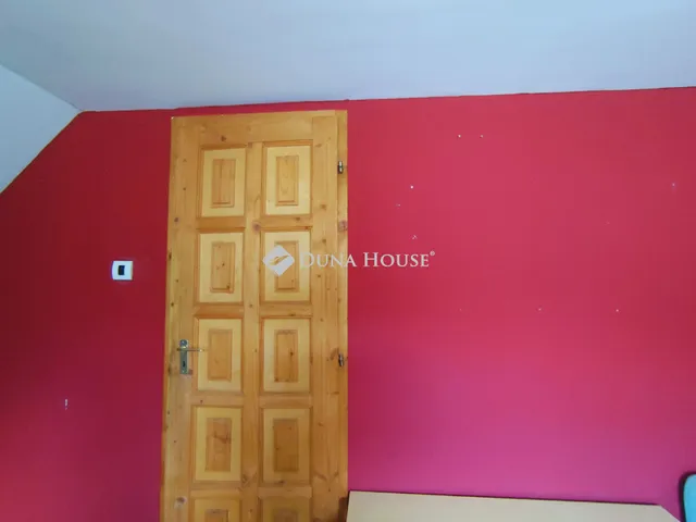 Eladó üdülő és hétvégi ház Budapest XXIII. kerület 100 nm