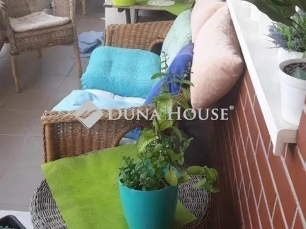 Eladó lakás Budapest XXI. kerület 70 nm