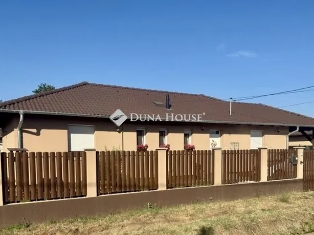 Eladó ház Gyál 81 nm