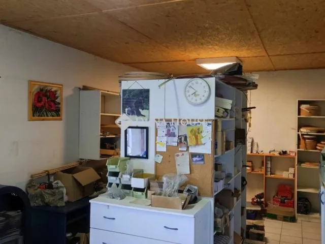 Kiadó kereskedelmi és ipari ingatlan Felsőpakony 554 nm