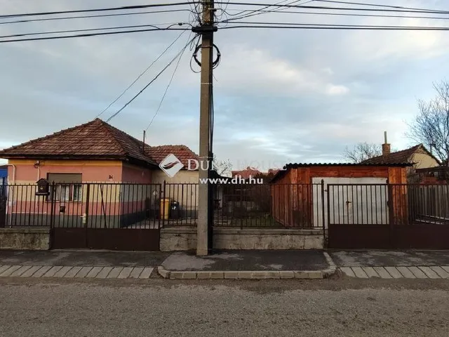 Eladó ház Gyál, Gyálszőlő 91 nm