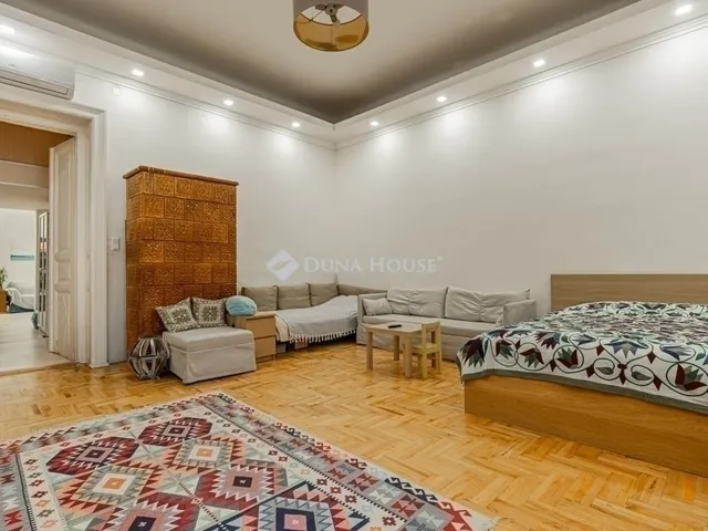 Eladó lakás Budapest VIII. kerület 77 nm