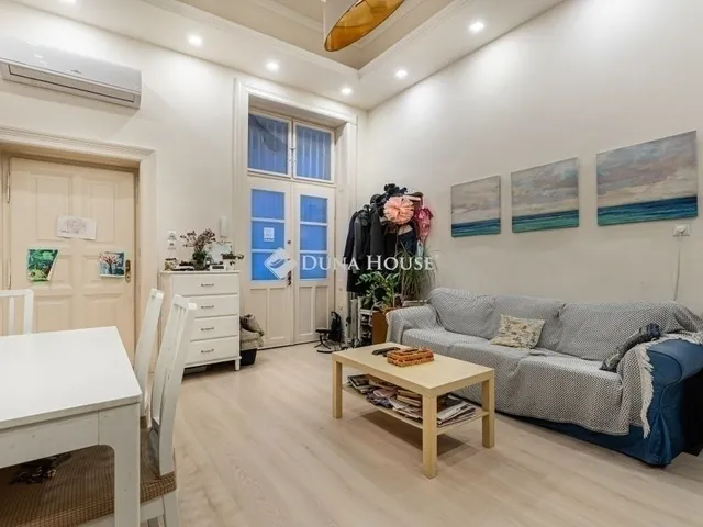 Eladó lakás Budapest VIII. kerület 77 nm