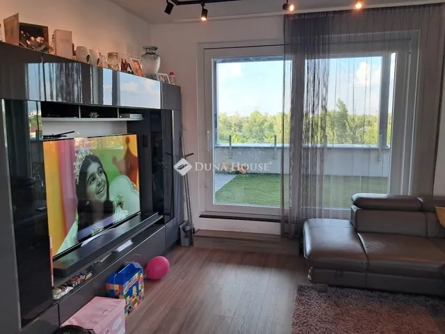 Eladó lakás Budapest XXI. kerület 97 nm