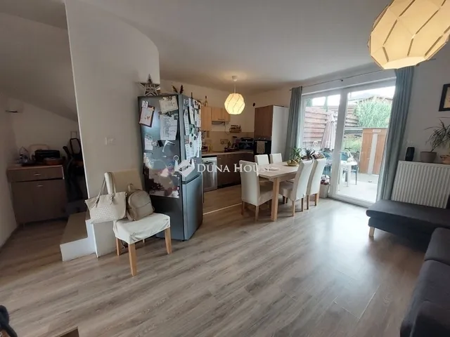 Eladó ház Pécel 80 nm