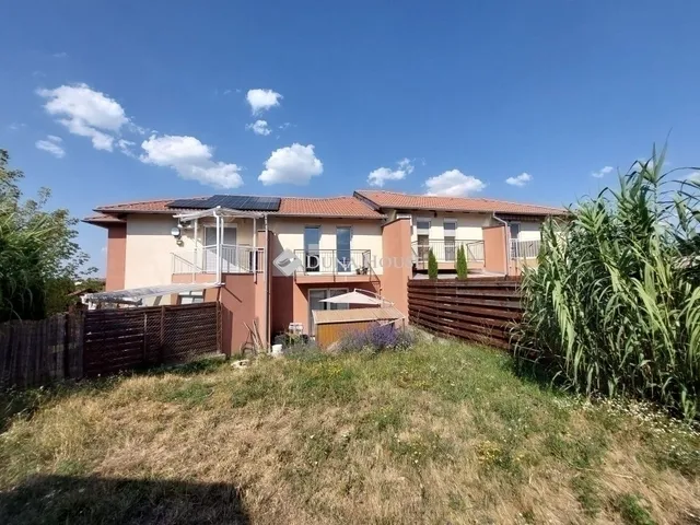 Eladó ház Pécel 80 nm