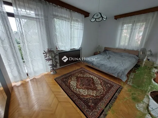 Eladó ház Budapest XX. kerület 480 nm