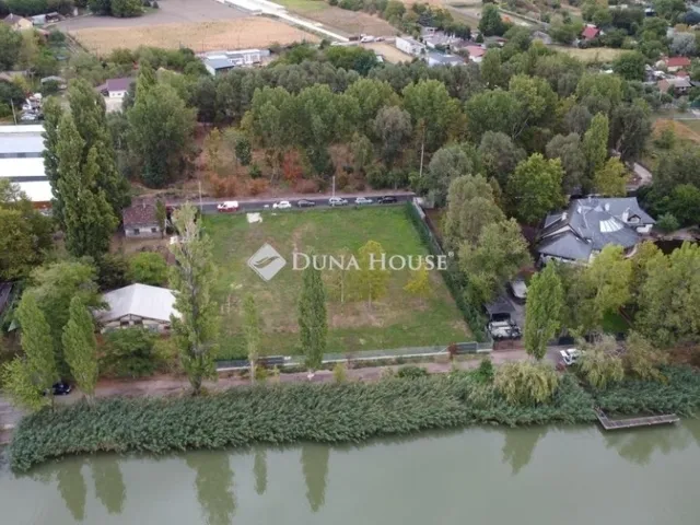 Eladó kereskedelmi és ipari ingatlan Budapest XXIII. kerület 2945 nm