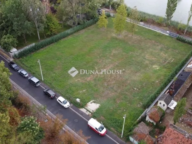 Eladó kereskedelmi és ipari ingatlan Budapest XXIII. kerület 2945 nm