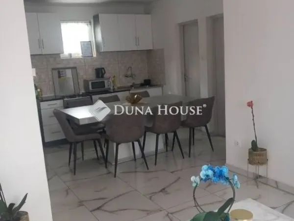 Eladó ház Örkény 56 nm