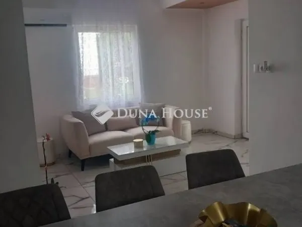 Eladó ház Örkény 56 nm